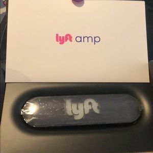 Lyft amp Dash light